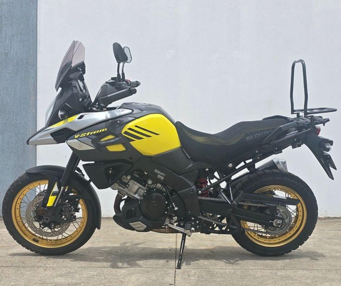 2018 Suzuki V-Strom 1000 ABS (DL1000A) V-Strom Yellow