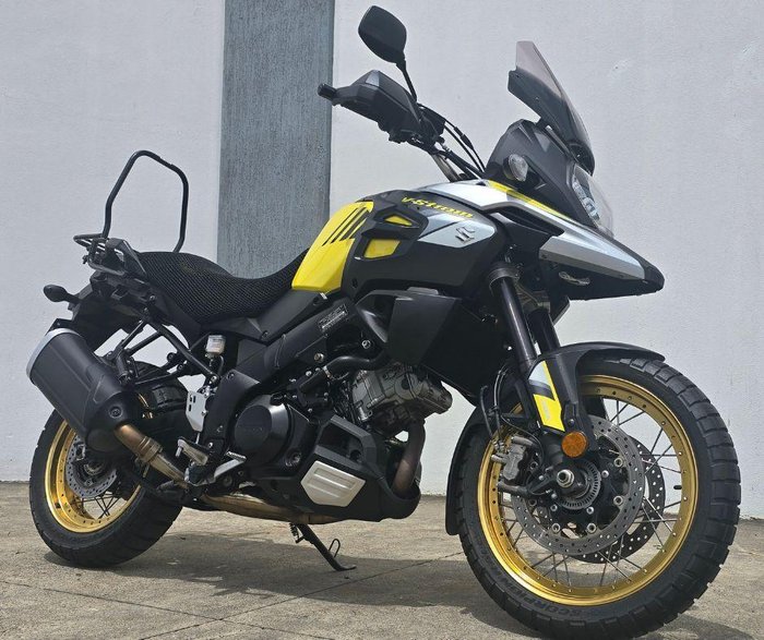2018 Suzuki V-Strom 1000 ABS (DL1000A) V-Strom Yellow