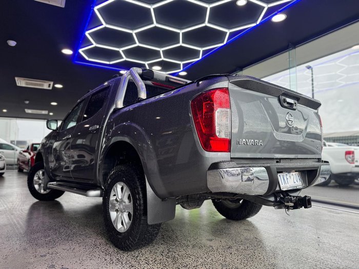 2017 Nissan Navara ST