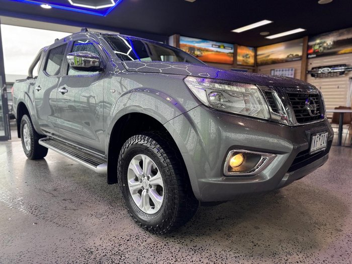 2017 Nissan Navara ST
