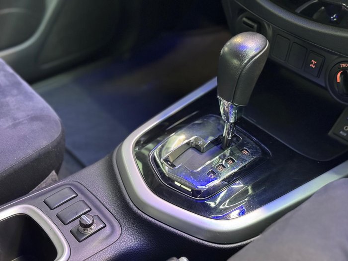 2017 Nissan Navara ST