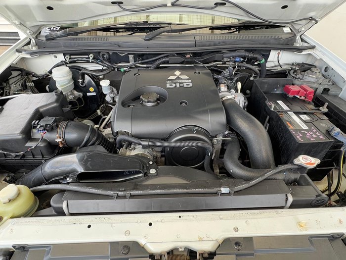 2013 Mitsubishi Triton GL