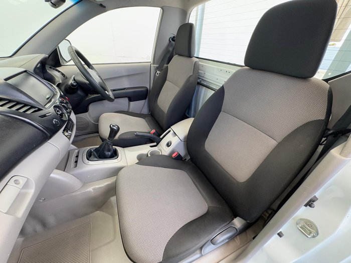 2013 Mitsubishi Triton GL