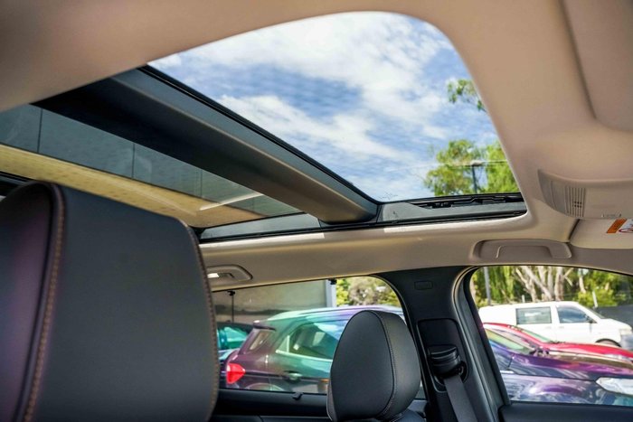 2025 Mazda CX-80 G40e GT