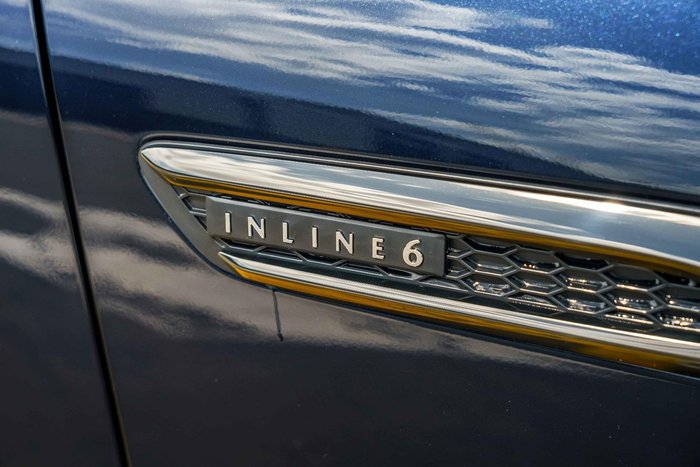 2025 Mazda CX-80 G40e GT