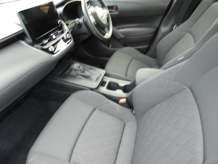 2025 Toyota Corolla Cross GX 2WD Hybrid