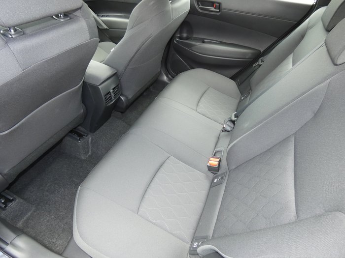 2025 Toyota Corolla Cross GX 2WD Hybrid