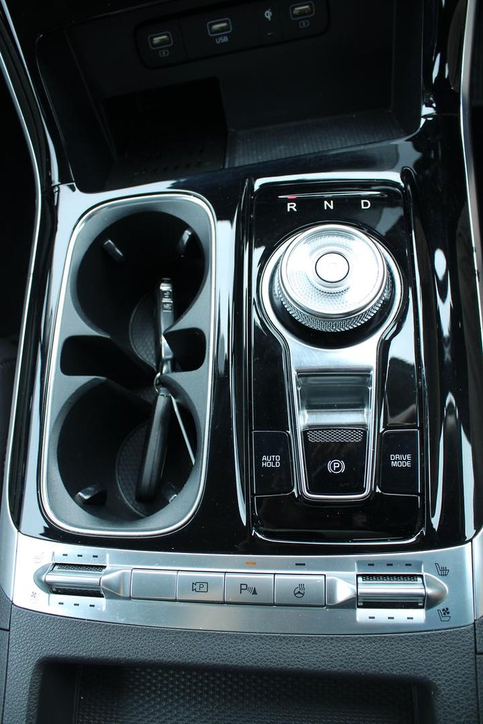 2021 Kia Carnival Platinum