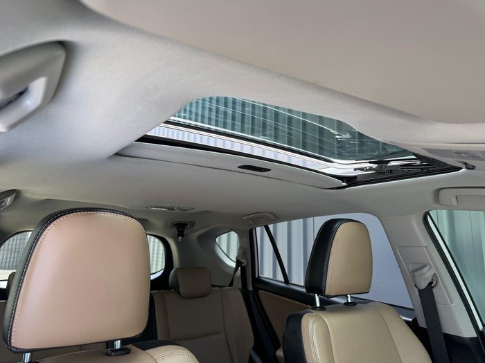 2016 Toyota RAV4 GXL ZSA42R Crystal Pearl