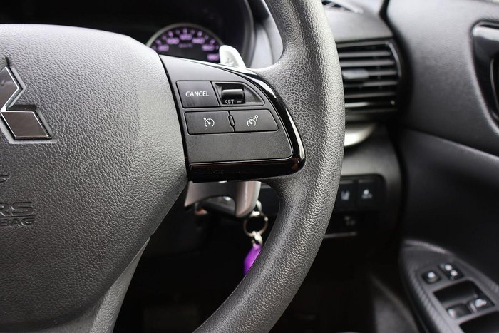 2024 Mitsubishi Eclipse Cross ES