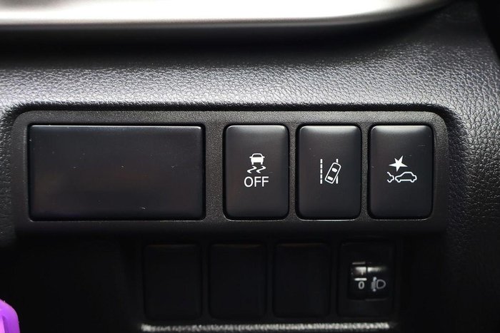 2024 Mitsubishi Eclipse Cross ES