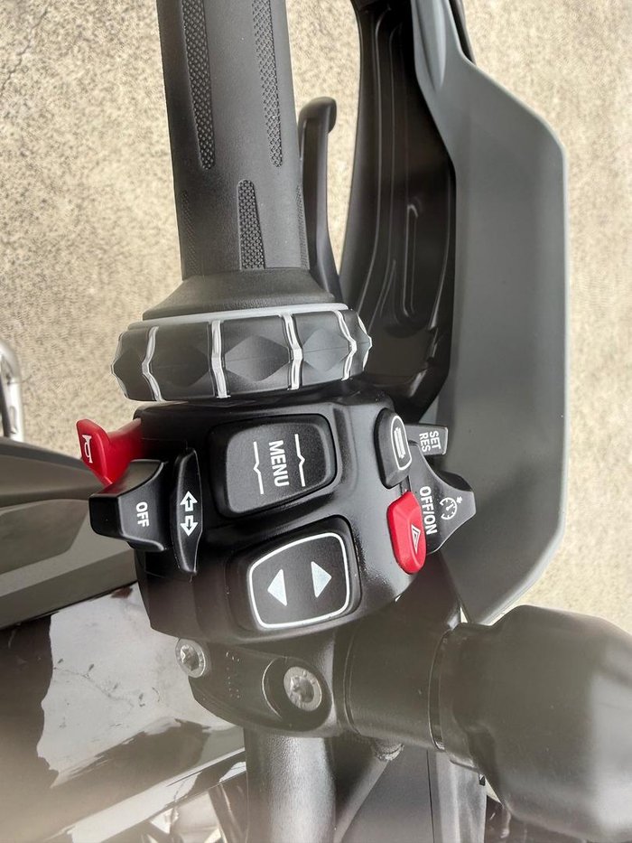 2025 BMW R 1300 GS Triple Black R 1300 Black