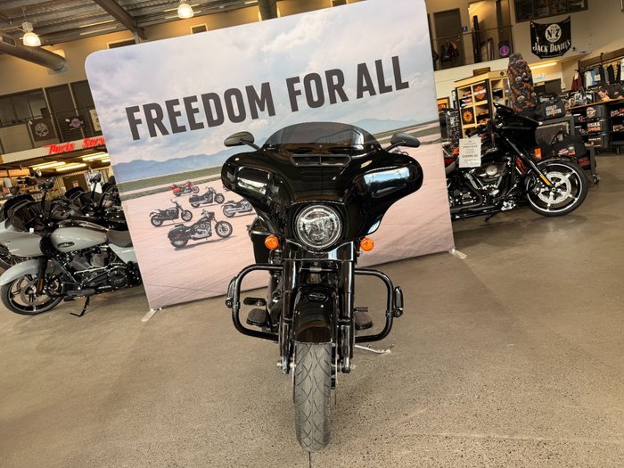 2020 Harley-davidson FLHXS STREET GLIDE SPECIAL Black