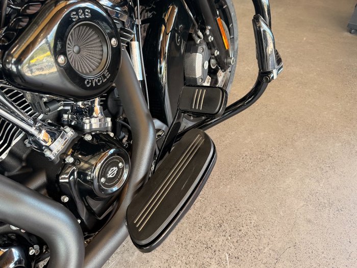 2020 Harley-davidson FLHXS STREET GLIDE SPECIAL Black