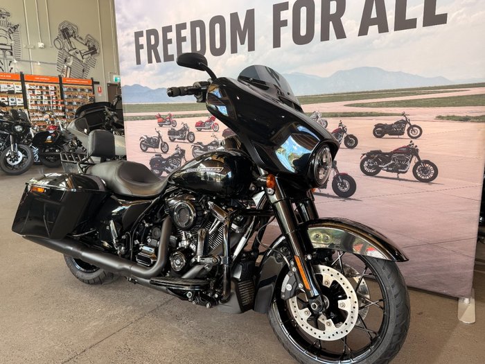 2020 Harley-davidson FLHXS STREET GLIDE SPECIAL Black