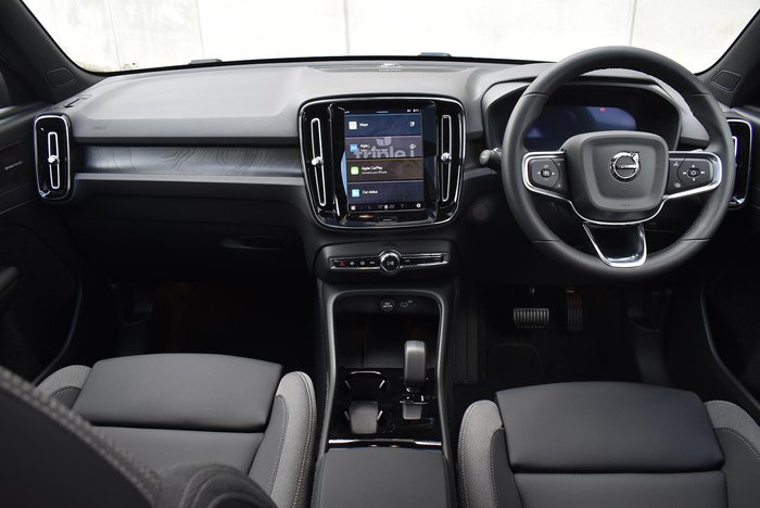 2025 Volvo EX40 Ultra Single Motor Extended Range MY25 Vapour Grey