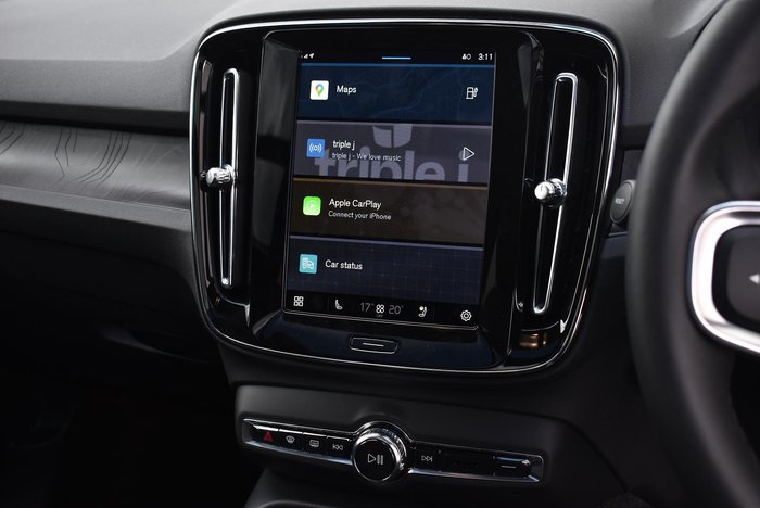 2025 Volvo EX40 Ultra Single Motor Extended Range