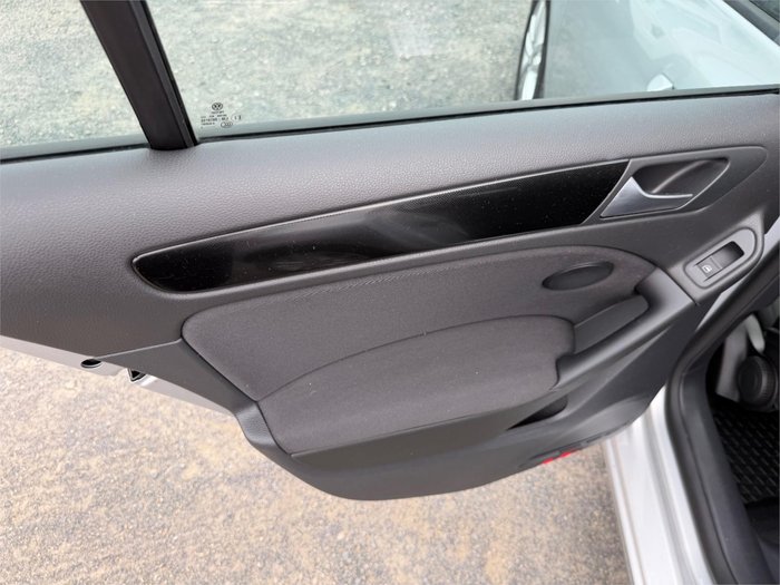 2012 VOLKSWAGEN GOLF 103 TDI COMFORTLINE