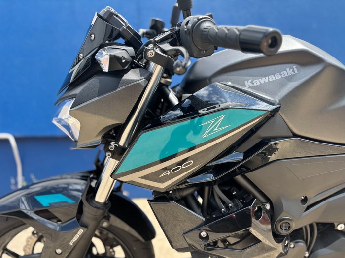 2022 Kawasaki Z400 Grey