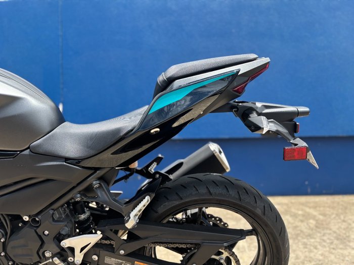 2022 Kawasaki Z400 Grey