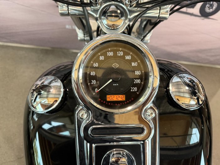 2013 Harley-davidson FXDC DYNA SUPER GLIDE CUSTOM Black