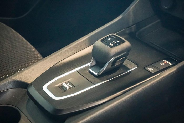 2025 Nissan QASHQAI ST-L