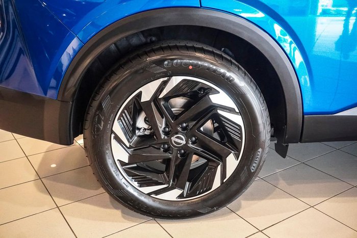 2025 Nissan QASHQAI ST-L