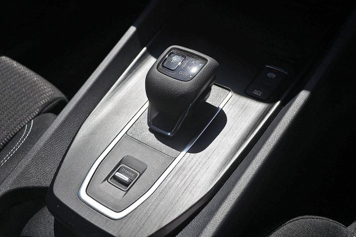 2025 Nissan QASHQAI ST-L