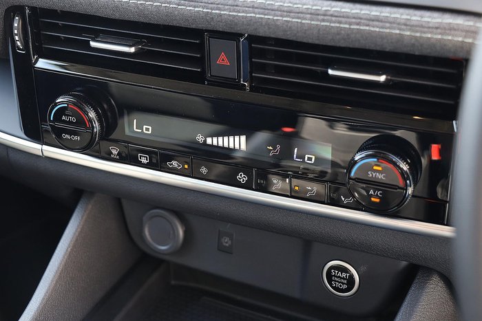 2025 Nissan QASHQAI ST-L