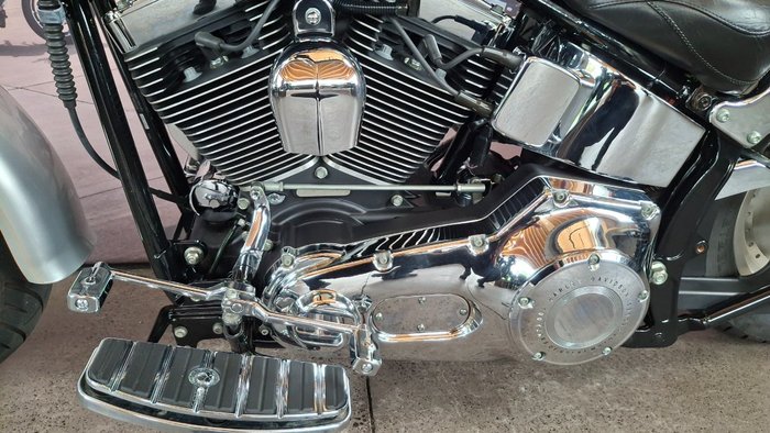 2003 Harley-davidson FLSTFI FAT BOY Black