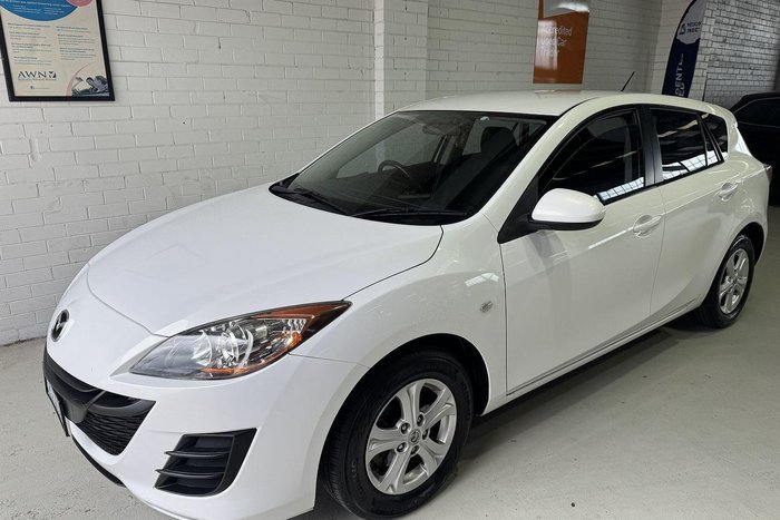 2010 Mazda 3 Maxx BL Series 1 MY10 Crystal White Pearl