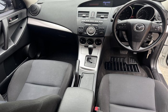 2010 Mazda 3 Maxx BL Series 1 MY10 Crystal White Pearl