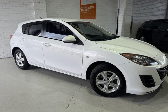2010 Mazda 3 Maxx BL Series 1 MY10 Crystal White Pearl