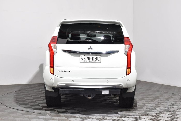 2018 Mitsubishi Pajero Sport GLS