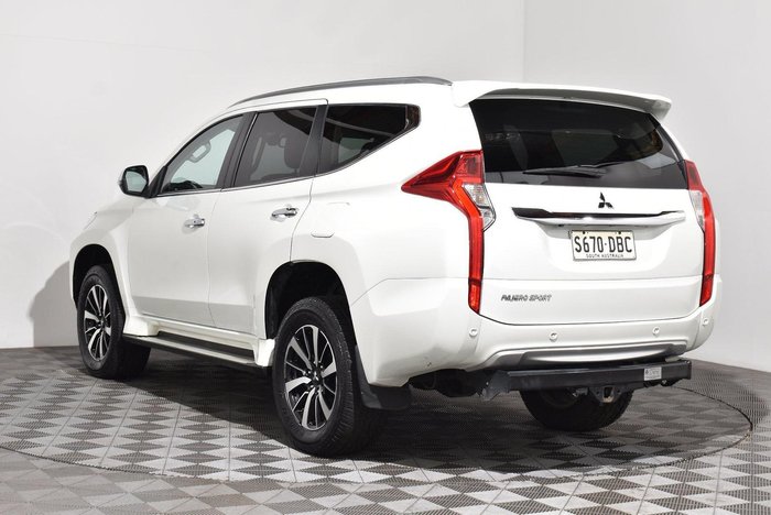 2018 Mitsubishi Pajero Sport GLS