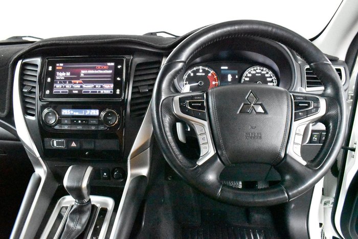 2018 Mitsubishi Pajero Sport GLS