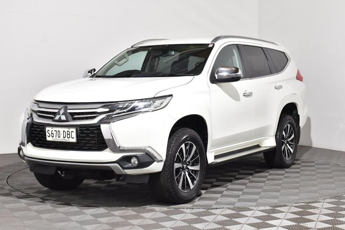 2018 Mitsubishi Pajero Sport GLS