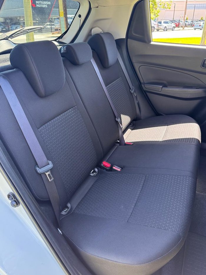 2022 Suzuki Swift GL AZ Series II Pure White