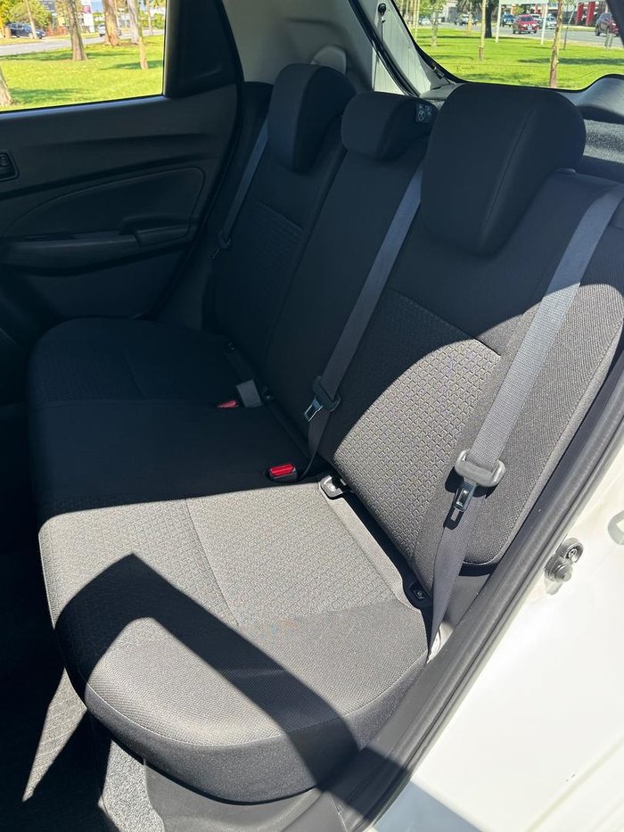 2022 Suzuki Swift GL AZ Series II Pure White