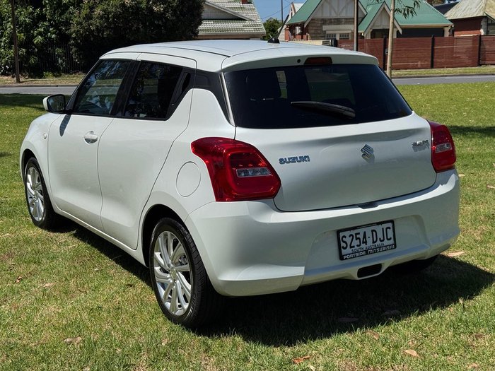 2022 Suzuki Swift GL AZ Series II Pure White