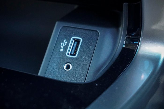 2025 Nissan Navara ST-X