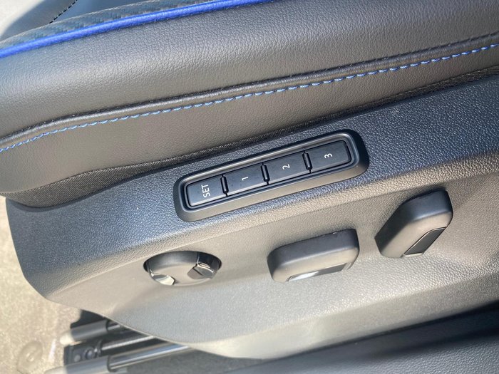 2023 Volkswagen Tiguan R