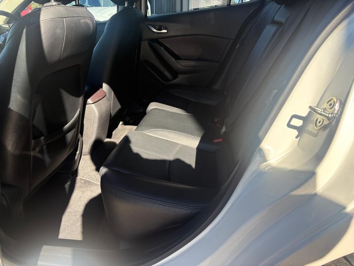 2017 Mazda 3 SP25 GT