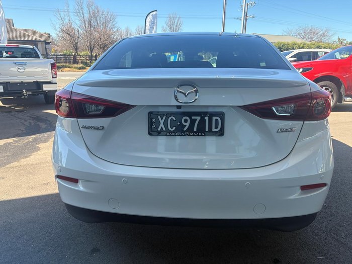 2017 Mazda 3 SP25 GT