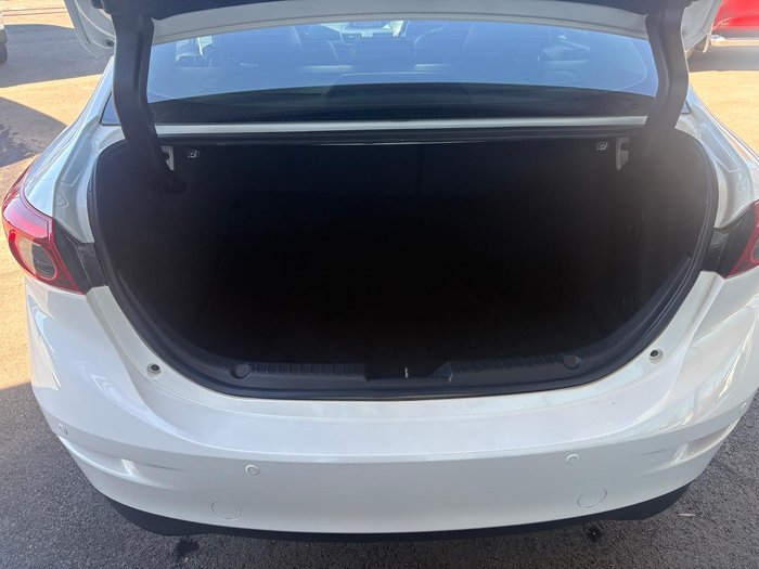 2017 Mazda 3 SP25 GT