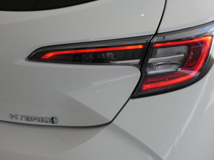 2020 Toyota Corolla Ascent Sport Hybrid