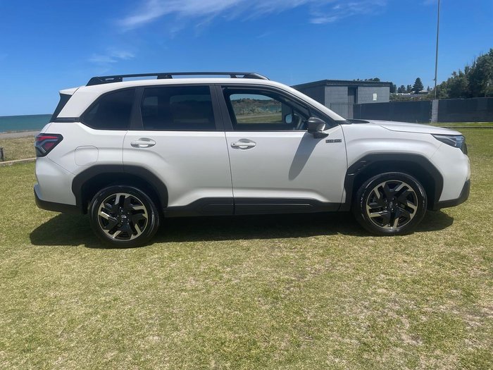 2025 Subaru Forester Hybrid