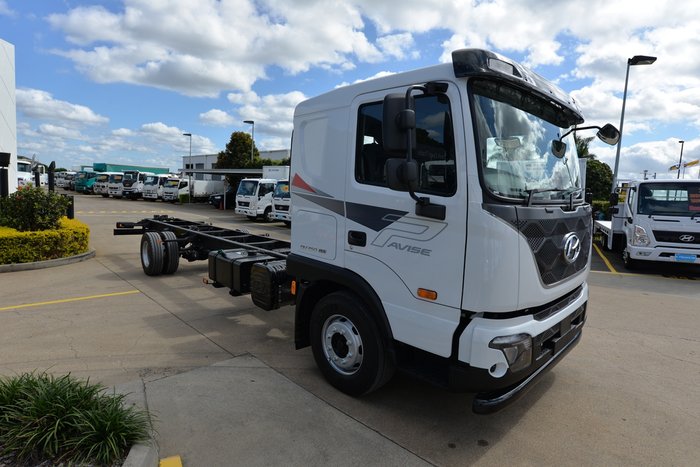2025 HYUNDAI D115 PAVISE
