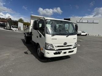 2025 Hino 300 816