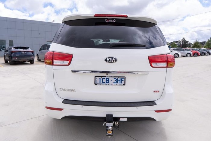 2015 Kia Carnival SLi